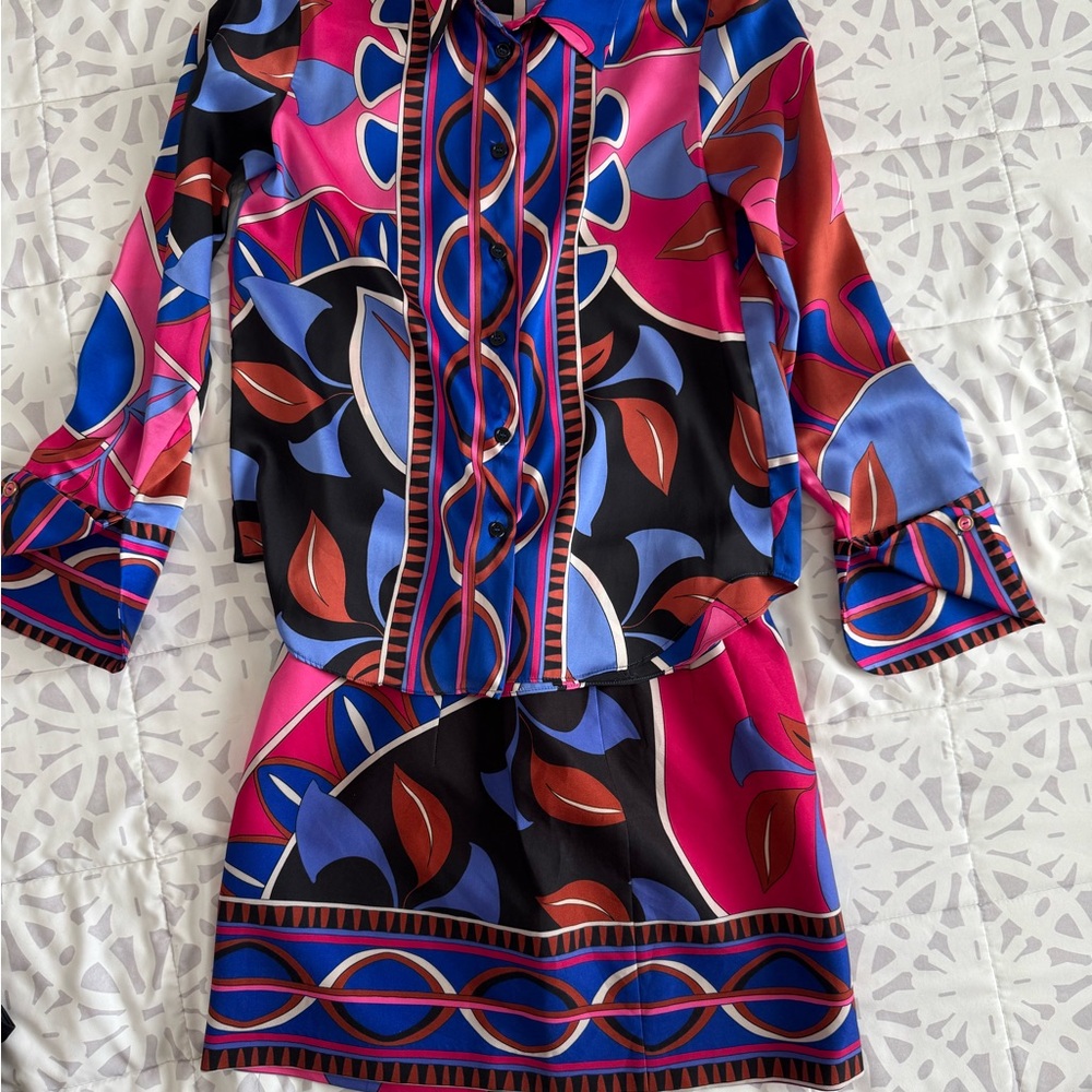 Two piece set